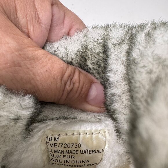 Winter Snow Boots 10 Totes White Black Fur Lined Quilted Waterproof Ankle Boots - Picture 7 of 8